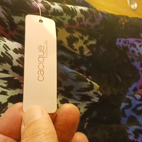 CACIQUE BABYDOLL, SIZE 26/28, COLORFUL, NWT - Picture 2 of 5